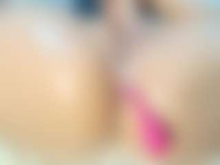 lily-meghan's Live Sex Cam Show