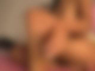 pocahotass-11's Live Sex Cam Show