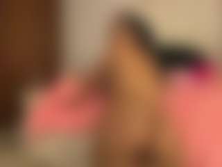 pocahotass-11's Live Sex Cam Show