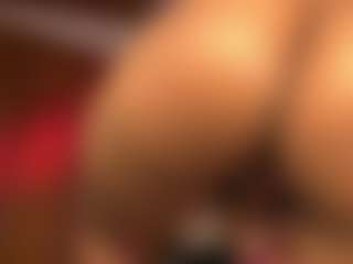 pocahotass-11's Live Sex Cam Show