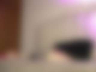 pocahotass-11's Live Sex Cam Show