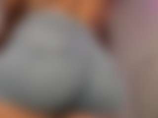 pocahotass-11's Live Sex Cam Show