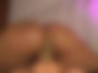 pocahotass-11's Live Sex Cam Show