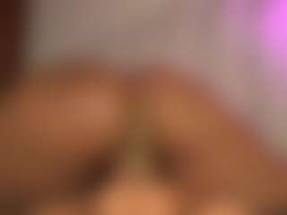 pocahotass-11's Live Sex Cam Show