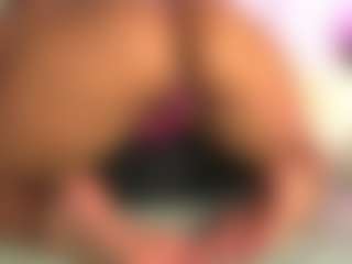 pocahotass-11's Live Sex Cam Show