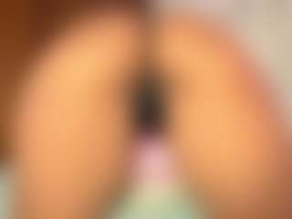 pocahotass-11's Live Sex Cam Show