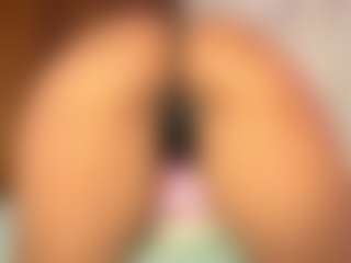 pocahotass-11's Live Sex Cam Show