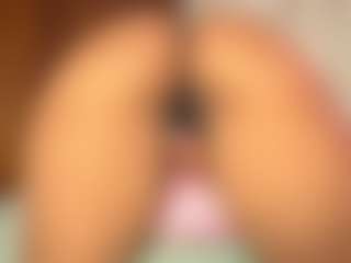 pocahotass-11's Live Sex Cam Show