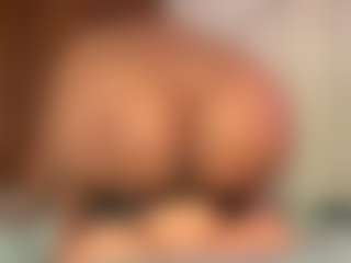 pocahotass-11's Live Sex Cam Show