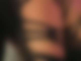 pocahotass-11's Live Sex Cam Show