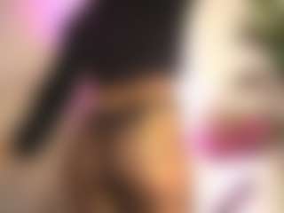 pocahotass-11's Live Sex Cam Show