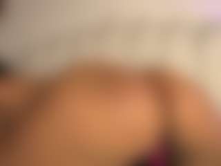 pocahotass-11's Live Sex Cam Show