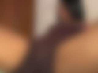 pocahotass-11's Live Sex Cam Show