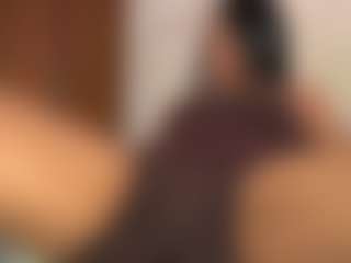 pocahotass-11's Live Sex Cam Show