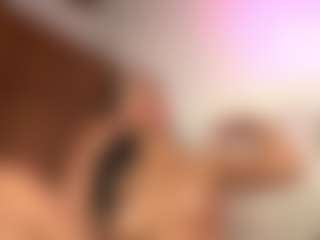 pocahotass-11's Live Sex Cam Show