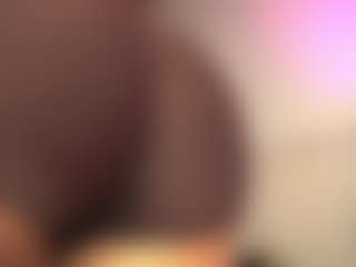 pocahotass-11's Live Sex Cam Show
