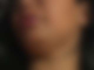 pocahotass-11's Live Sex Cam Show