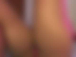 pocahotass-11's Live Sex Cam Show