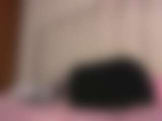 pocahotass-11's Live Sex Cam Show