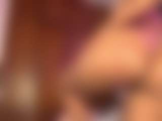 pocahotass-11's Live Sex Cam Show
