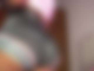 pocahotass-11's Live Sex Cam Show