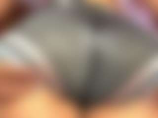 pocahotass-11's Live Sex Cam Show
