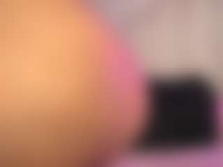 pocahotass-11's Live Sex Cam Show