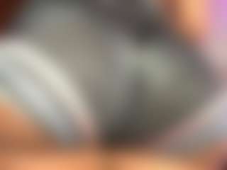 pocahotass-11's Live Sex Cam Show