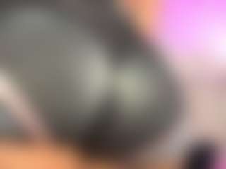 pocahotass-11's Live Sex Cam Show