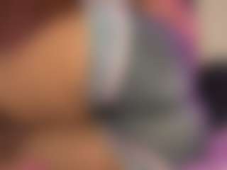 pocahotass-11's Live Sex Cam Show