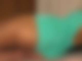 pocahotass-11's Live Sex Cam Show
