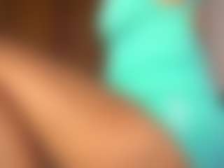 pocahotass-11's Live Sex Cam Show