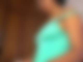 pocahotass-11's Live Sex Cam Show
