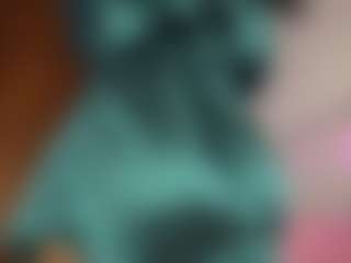pocahotass-11's Live Sex Cam Show