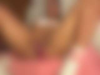 pocahotass-11's Live Sex Cam Show