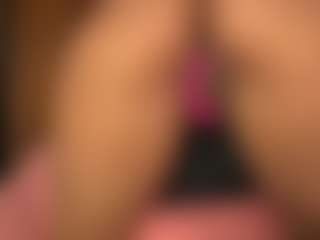 pocahotass-11's Live Sex Cam Show
