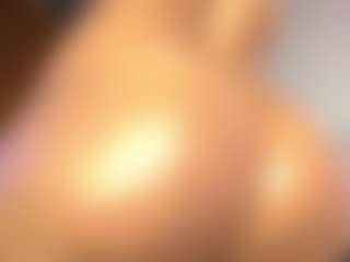 pocahotass-11's Live Sex Cam Show
