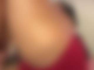 pocahotass-11's Live Sex Cam Show