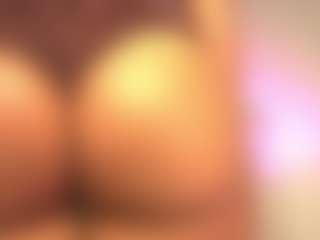 pocahotass-11's Live Sex Cam Show