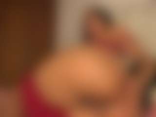 pocahotass-11's Live Sex Cam Show