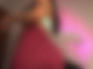 pocahotass-11's Live Sex Cam Show