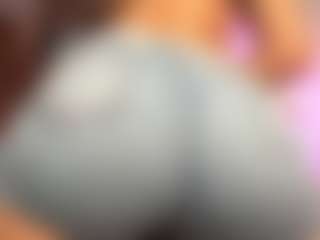 pocahotass-11's Live Sex Cam Show