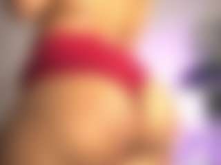 pocahotass-11's Live Sex Cam Show