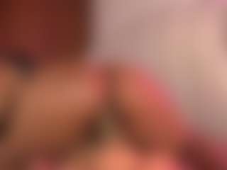 pocahotass-11's Live Sex Cam Show