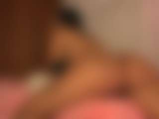 pocahotass-11's Live Sex Cam Show