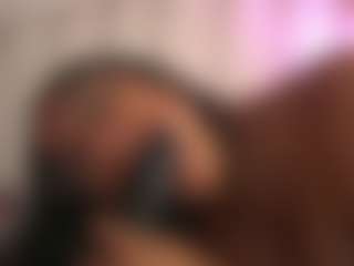 pocahotass-11's Live Sex Cam Show