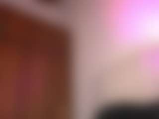 pocahotass-11's Live Sex Cam Show