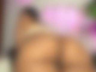 pocahotass-11's Live Sex Cam Show