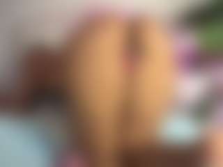 pocahotass-11's Live Sex Cam Show