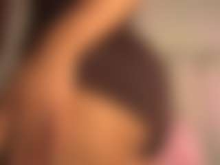 pocahotass-11's Live Sex Cam Show